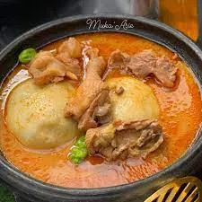 Fufu with groundnut soup
