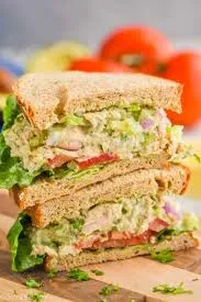 Tuna sandwich